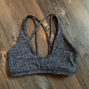 Lululemon sports bra grey speckled size 4
